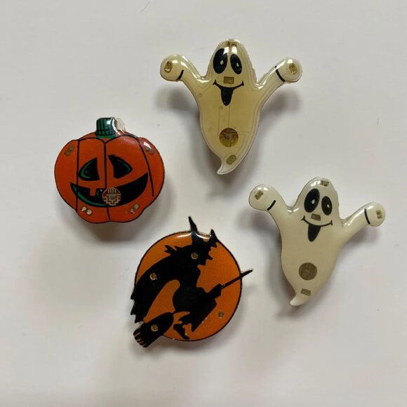 Halloween Light Up Brooches LOT JOL Ghost Witch - Picture 1 of 3